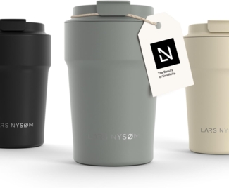 LARS NYSØM Thermobecher Bevægelse