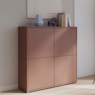 Forte ALCIE Springs Highboard 120 130, moderner Schrank mit 4 Schranktüren, Wohnzimmer, Schlafzimmer, Holzwerkstoff, Terrakotta, 124,5 cm breit x 121,5 cm hoch x 34,9 cm tief