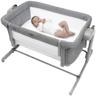 Chicco Next2Me Magic Evo Baby-Kinderbett, kompatibel mit verschiedenen Betten, Schaukelmodus, verstellbare Höhe, Schiebebarriere, 4 Räder, Gute Luftzirkulation, Matratze und Tasche, 0-6 m