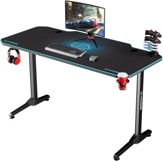 ULTRADESK Frag | Ergonomischer Gaming-Schreibtisch mit großer Arbeitsfläche & XXL-Pad, 2 Kabeldurchlässe | Gut für Home Office, Fach für Steckdosenleisten | Stahlrahmen, Blaues Pad, 140x66 cm