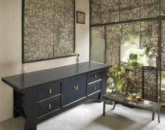 Chinesisches Lowboard Schwarz vintage Kommode TV-Schrank asiatisch Kolonial-Stil Antik-Stil Sideboard orientalisch Fernost shabby-chic Landhaus