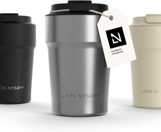 LARS NYSØM Thermobecher Bevægelse