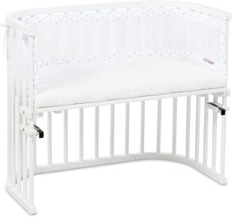 babybay Original Beistellbett mit Matratze Medicott Wave, weiß lackiert, mit Nestchen Mesh-Piqué weiß Sterne perlgrau