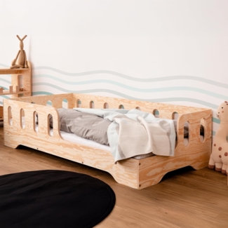 smartwood TILA 1P Kinderbett 70x140 - Montessori Bodenbett mit Lattenrost & Rausfallschutz – Holz Kinder Bett für Jungen & Mädchen – Sicheres und Robustes Montessori Bett
