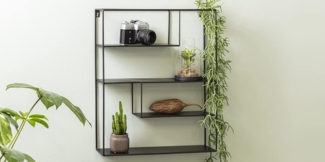 LIFA LIVING Wandregal aus schwarzem Metall mit 4 Böden, Modernes Metallregal im mit 4 Etagen, Wanddeko Küchenregal Gewürzregal in 55 x 45 x 11 cm