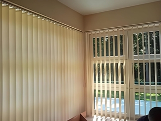 Lamellenvorhang Vertikal Jalousie Komplett Set 90x130 cm, grau, Textil Lamellen Vorhang, Schiebevorhang