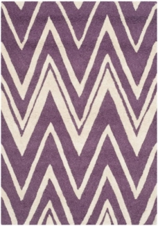 SAFAVIEH Modern Teppich für Wohnzimmer, Esszimmer, Schlafzimmer - Cambridge Collection, Kurzer Flor, Lila und Elfenbein, 122 X 183 cm