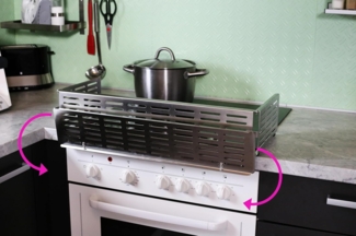 Elternstolz Herdschutzgitter zum klemmen 60cm mit Schalterabdeckung V2A Edelstahl für Babys und Kinder