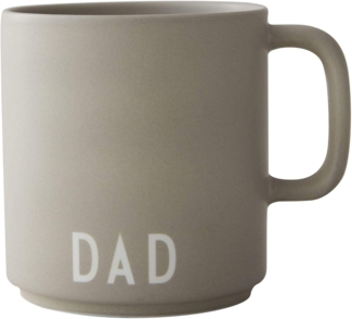 Design Letters Becher mit Henkel Favourite Cup Dad Hellgrau 10101008CLGRDAD