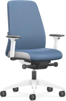 Interstuhl Every Interior Edition – Der Bürostuhl folgt der Bewegung des Körpers nach vorne und hinten – mit Verstellbarer Lordosenstütze (Blau | Weiß)