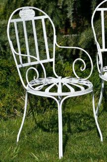 Casa Padrino Jugendstil Garten Stuhl Weiß 47x47 x H. 94 cm - Handgefertigter Schmiedeeisen Stuhl mit Armlehnen - Nostalgische Schmiedeeisen Garten & Terrassen Möbel