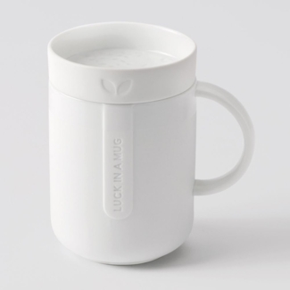 Räder Cozy Time Tasse mit Deckel Luck in a mug D. 8cm, H. 12cm