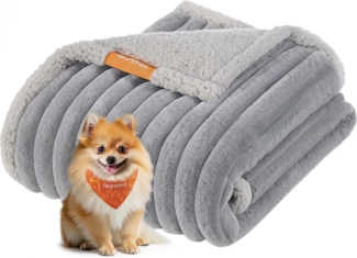 Feandrea Hundedecke, wasserdichte Decke, S, 73 x 63 cm, für Minihunde, beidseitig verwendbar, Hundesofa waschbar, taubengrau-hellgrau PPBDE033G01