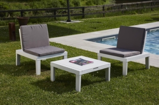 Dmora - Outdoor-Lounge-Set Cervia, Gartenkomposition mit 2 Sitzen mit Rückenlehne und 1 Multifunktionsmodul, Lounge mit Kissen, 100 % Made in Italy, Weiß