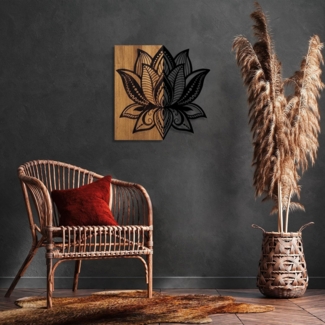 dekoratives Wandaccessoire aus Holz, 'Lotus 10', 59 x 3 x 58, Nussbaum, Schwarz