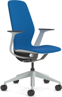 Steelcase Silq Ergonomischer, höhenverstellbarer Stuhl mit Möwengrau/Karbon Metallic Rückenlehne und Königsblau Bezug