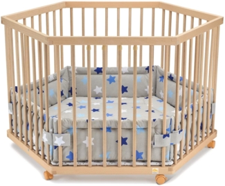 FabiMax Baby Laufgitter 6-eck, stufenlos höhenverstellbar, mit Schlupfsprossen, Laufstall aus massivem Buchenholz (Blaue Sterne)