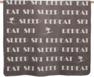 David Fussenegger Wohndecke Savona Eat Ski Repeat Schlamm (200x150 cm) 02129350