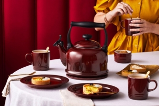 Le Creuset Wasserkessel Tradition Rhône - Rot