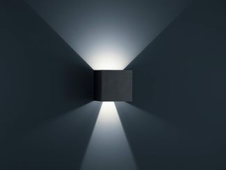 helestra SIRI 44-L Wandleuchte IP54 mattschwarz #A28442.93