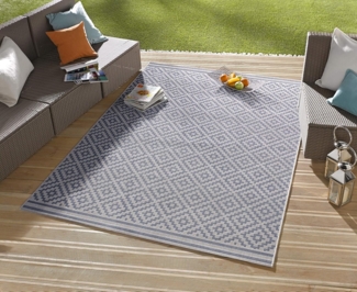 NORTHRUGS In- und Outdoor Teppich Raute 160x230 cm - Wetterfest Modern Geometrisches Raute Muster Allover Design Läufer für Balkon Terrasse Garten Wintergarten Wohnzimmerteppich Wasserfest Blau Creme