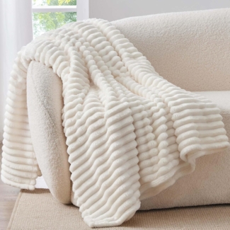 BEDELITE Kuscheldecke Flauschig Decke Klein - weiche Flanell Decken Elfenbein Weiß 125x150 für Sofa, Deko Streifen Cord Fleecedecke Weiss als Sofaüberwurf für Wohnzimmer, Throw Blanket Wide Use