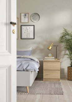 Dmora - Nachttisch Chelle, Niedrige Kommode, Tisch, Multifunktionaler Nachttisch, 50x40 h50 cm, helle Eiche