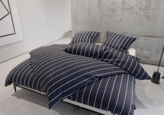 Mako Satin Bettwäsche Urban Stripe dunkelblau Kissenbezug 40x40 | freundin home collection