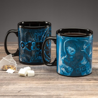 Paladone PP6637DD Dungeons and Dragons Tasse aus Keramik, hitzeempfindlich, Farbwechsel groß, perfekte Geschenkidee für Gamer, offizielles Lizenzprodukt, 550 ml Fassungsvermögen, blauschwarz