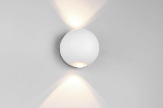 Kleine LED Außenwandleuchte AVISIO Up and Down, Kugel in Weiß Ø 10cm