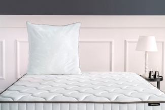Yatas Bedding Kopfkissen Quallofil Air, Kopfkissen 80x80 cm, Bauchschläfer, Rückenschläfer, Seitenschläfer, allergiker geeignet (Hausstauballergiker)