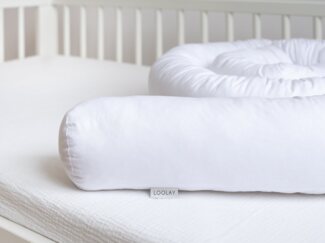 Loolay Nestchenschlange 100% WEIß Baumwolle Multifunktion PREMIUM Bettschlange Stoffschlange, (Bettumrandung Krabbeldecke Babybett Umrandung Schlange Bett Kopfschutz, Zierkissen Bettrolle Dekokissen Zugluftstopper - Super GESCHENK), LOOLAY® - 100% Euro...