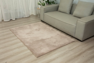 Vimoda Fellteppich Lisa, aus Mikrofaser rutschfeste und warme Oberfläche, Höhe: 16 mm, Teppich Wohnzimmer extra flauschig & weich, dicht, Kinderzimmer