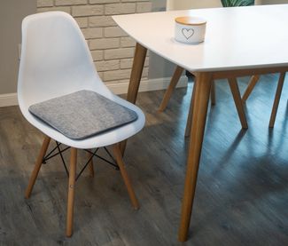 sunnypillow Stuhlkissen 4er Set Stuhlkissen aus Filz quadratisch 35x35 cm Filzkissen, Hellgrau