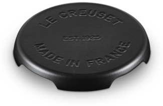 Le Creuset Untersetzer Signature aus Gusseisen Matt Schwarz - 22 cm