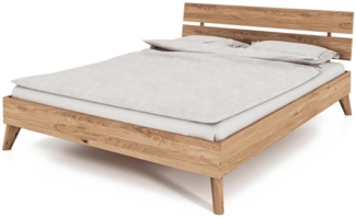 Bett Gerg 2 Wildeiche massiv bianco 200x200 cm mit Holzkopfteil und Holzbeinen