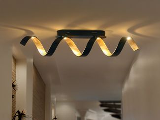 Ausgefallene LED Deckenlleuchte HELIX Schwarz / Gold, Breite 80cm