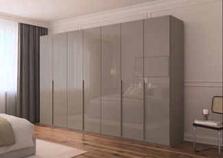 rauch Drehtürenschrank Kleiderschrank Schrank Garderobe Wäscheschrank BESTSELLER MONTCLAR (3 Ausstattungen BASIC/CLASSIC/PREMIUM (SOFT-CLOSE), Breiten 201-400 cm) Front in Glas/Hochglanz/Dekor/Grauspiegel in 5 Breiten MADE IN GERMANY