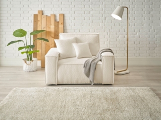 andas Loveseat FINNLEY, XXL-Sessel, Lesesessel, trendige Stoffe, inkl. Zierkissen (1-St), verfügbar in den Stoffqualitäten Bouclé, Struktur fein und Mega Cord