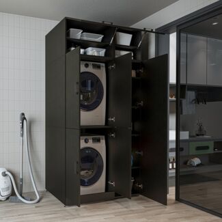 Roomart Waschmaschinenschrank - SERIE DORA-2- 115 cm breit – Waschturm für Waschmaschine & Trockner mit Regalböden – Überbauschrank für Waschküche & Hauswirtschaftsraum – mit Aufsatzschrank - 3x Regalböden - Schwarz Eiche