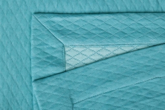Formesse Sommerbettdecke Bella Donna Sommerdecke 150x220 cm leichte Sommerdecke, hergestellt in Deutschland - ohne Bettwäsche zu verwenden