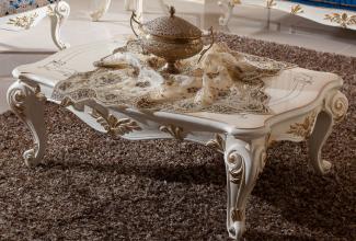 Casa Padrino Luxus Barock Couchtisch Weiß / Creme / Gold - Prunkvoller Massivholz Wohnzimmertisch im Barockstil - Barockstil Wohnzimmer Möbel - Luxus Möbel im Barockstil - Barock Einrichtung