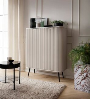 Compleo Hochkommode auf hohen Beinen CARLO, Elegante Kommode mit Lamellen, zweitürig, Breite: 103 cm