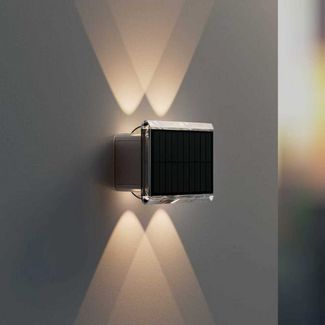 oyajia LED Außen-Wandleuchte Solar Wandleuchte Aussen 2/4 Stück, Einstellbar Solarlampen für Außen, LED fest integriert, RGB, RGB 7 Farben Solarleuchte für Zaun Wand Terrasse Garten Balkon Deko