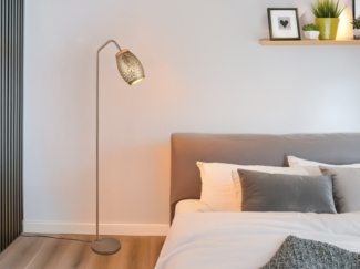 Stehleuchte BIDAR in Coffee mit ausgefallenem Stanzmuster, Höhe 147cm