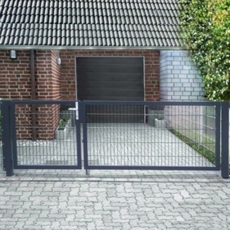 Elektrisches Einfahrtstor Basic (2-flügelig) asymmetrisch Anthrazit, 300x120 cm