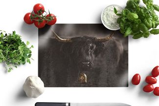 MuchoWow Schneidebrett Schottischer Highlander - Gold - Kuhglocke - Hörner - Tiere, Glas, Schneidebrett Glas, Küchenbrett, Rutschfest, 28x20 cm