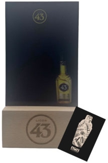 Licor 43 Tischaufsteller