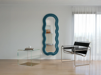 Vente-unique - Organischer Spiegel - Samt - 60 x 160 cm - Blau - LINOA