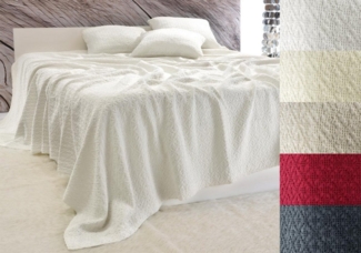 Wohnen und Accessoires GmbH & Co. KG Bettüberwurf Tagesdecke "Coimbra" - Kreuzstich Ornamente